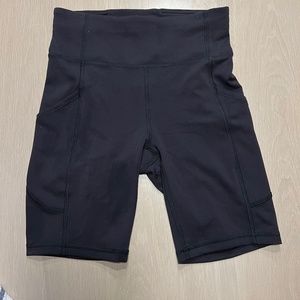 Lululemon shorts 6”